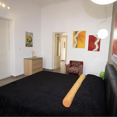 The Fruit Apartment *